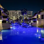Renovated 1Br Haven In 5 Star Resort